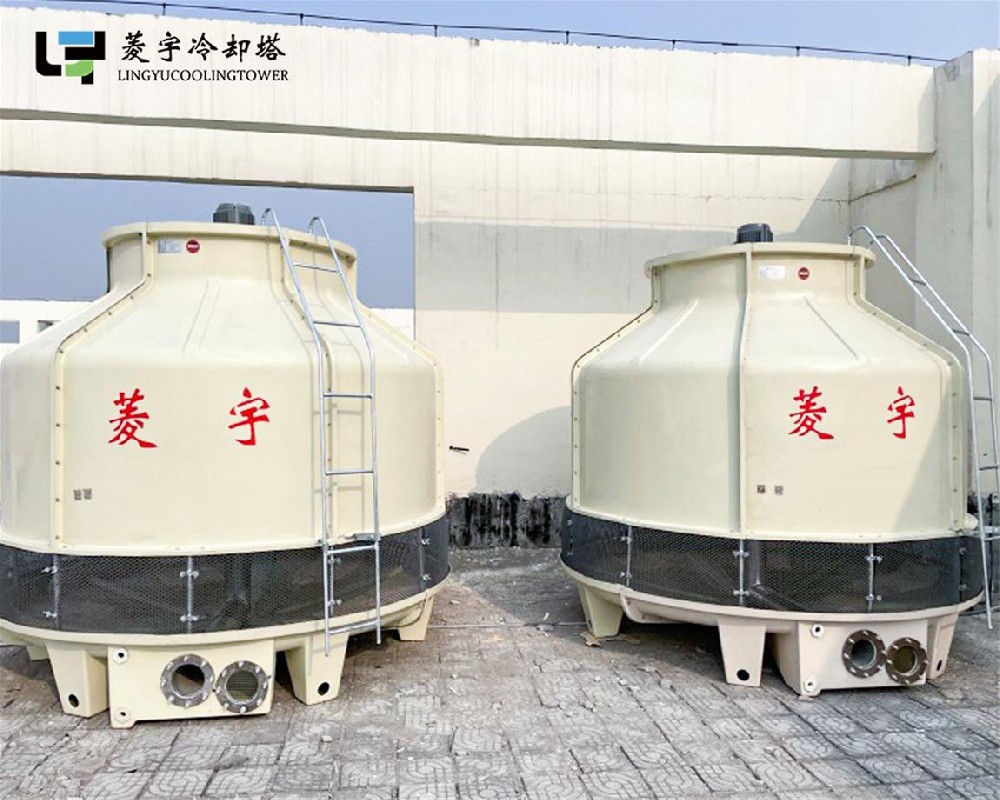 南阳两台菱宇150T圆形玻璃钢高温型冷却塔